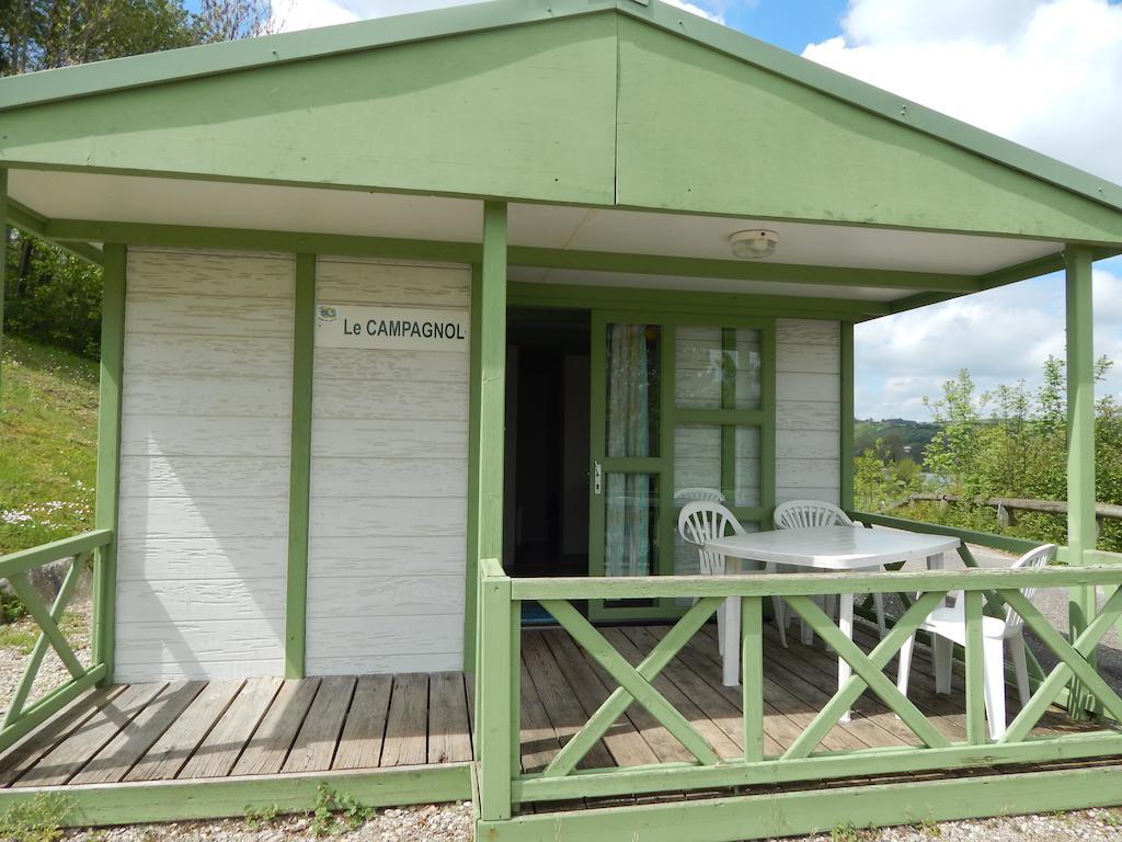 Camping Du Moulin Ξενοδοχείο Meyrieu-les-Etangs Δωμάτιο φωτογραφία