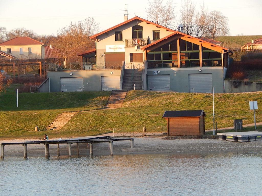 Camping Du Moulin Ξενοδοχείο Meyrieu-les-Etangs Εξωτερικό φωτογραφία